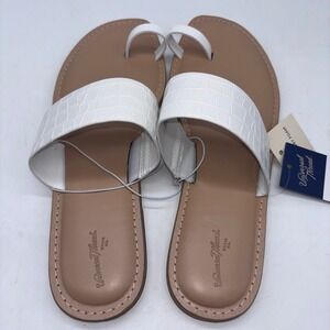 NWT Universal Thread Women 11 White Faux Croc Toe Loop Slide Sandal Minimalist